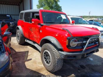  Salvage Ford Bronco