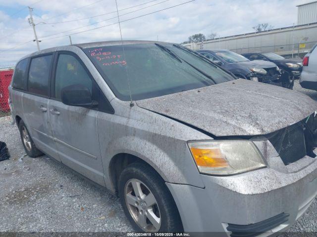  Salvage Dodge Grand Caravan