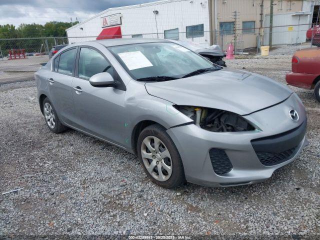  Salvage Mazda Mazda3