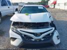 Toyota Camry Se Image 8