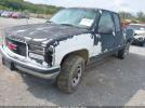 GMC Sierra K2500 Image 4