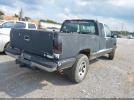 GMC Sierra K2500 Image 11