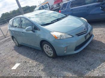  Salvage Toyota Prius v