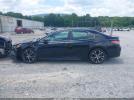 Toyota Camry Se Image 10