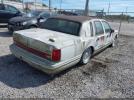 Lincoln Towncar Image 5