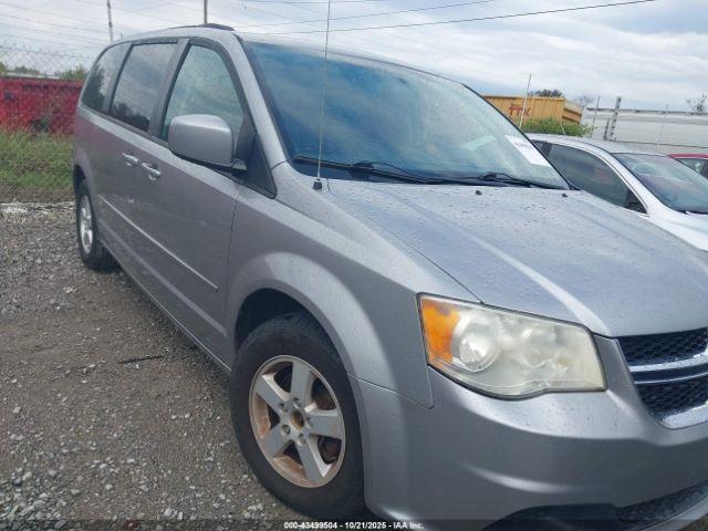  Salvage Dodge Grand Caravan