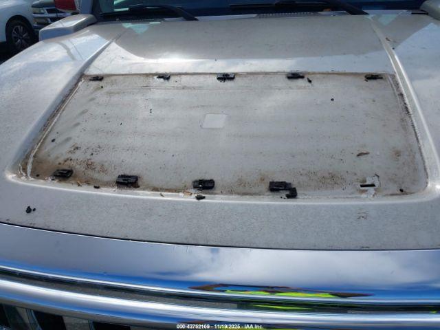 HUMMER H3 Suv Image 16