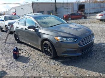  Salvage Ford Fusion