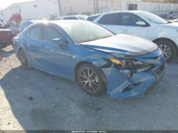  Salvage Toyota Camry