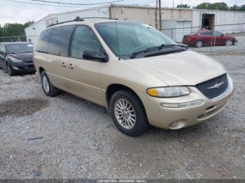  Salvage Chrysler Town & Country