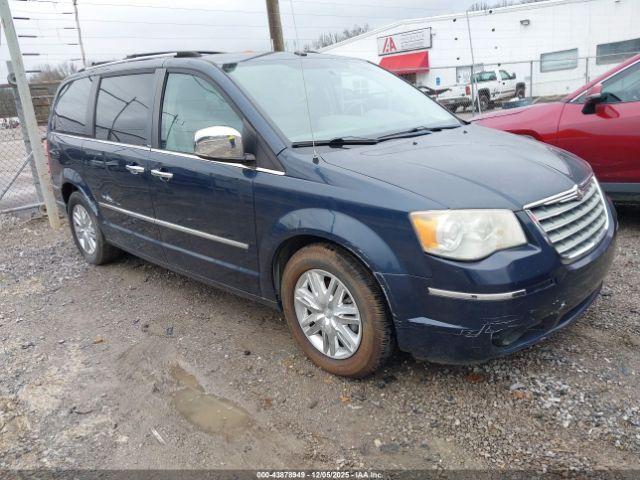  Salvage Chrysler Town & Country