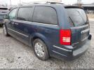 Chrysler Town & Country Limited Image 3