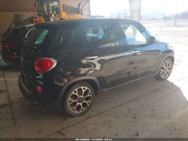 FIAT 500L Trekking Image 7