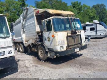  Salvage Autocar Llc Xpeditor