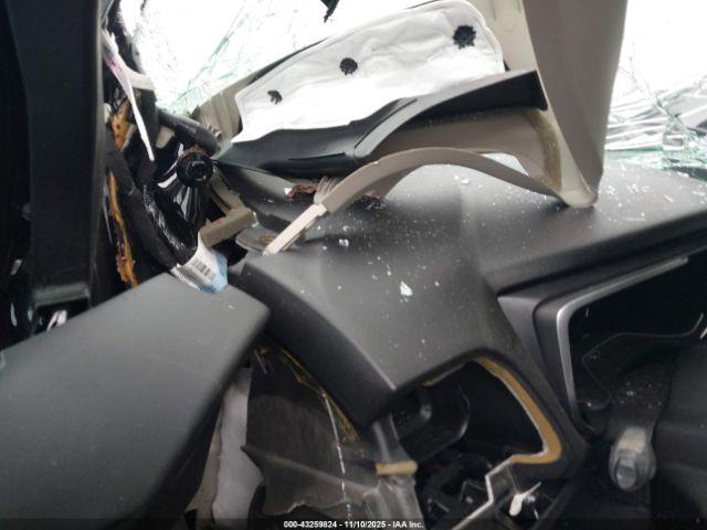 Ford Fusion Titanium Image 9