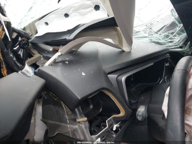 Ford Fusion Titanium Image 13