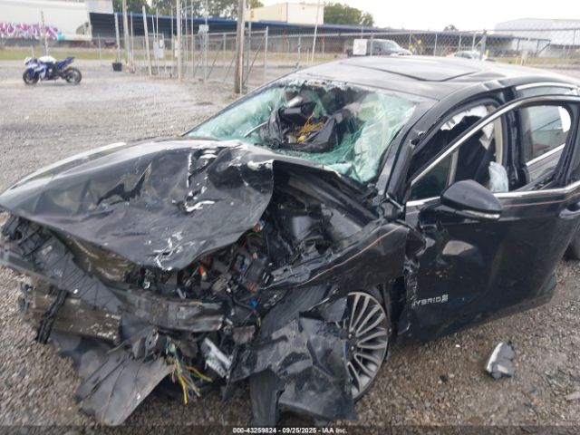 Ford Fusion Titanium Image 17