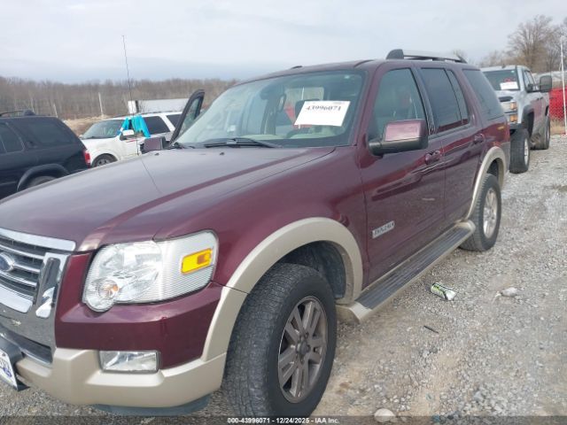 Ford Explorer Eddie Bauer Image 2