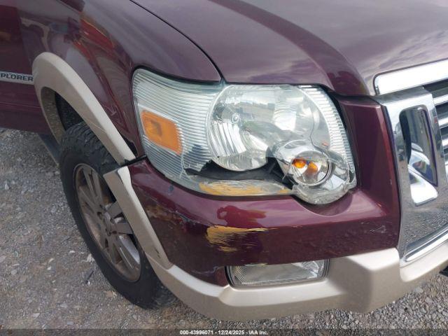 Ford Explorer Eddie Bauer Image 6