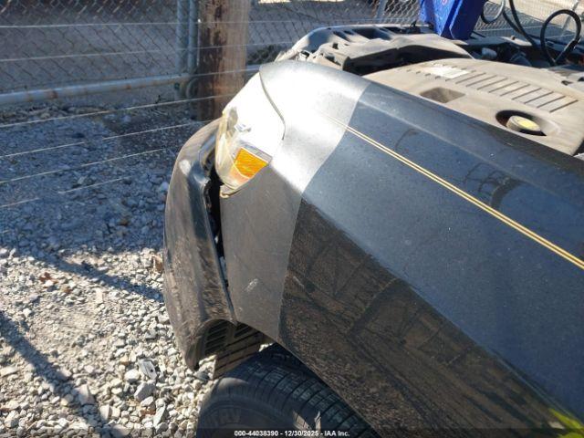 Toyota Highlander Limited Image 2