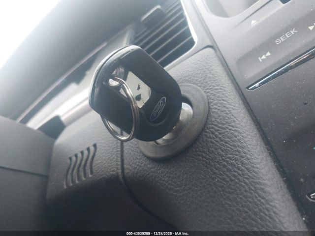 Ford Taurus Sel Image 11