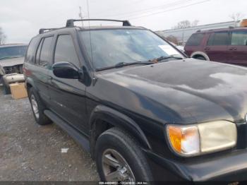  Salvage Nissan Pathfinder