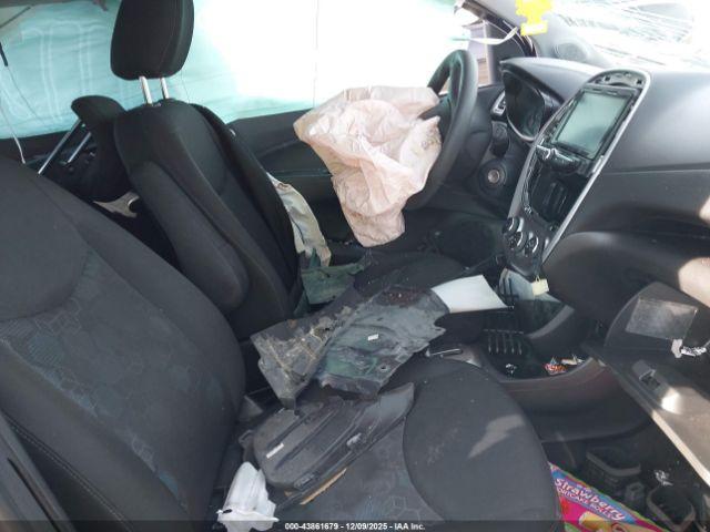 Chevrolet Spark Ls Cvt Image 5