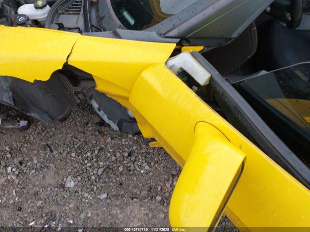 Chevrolet Corvette Image 4