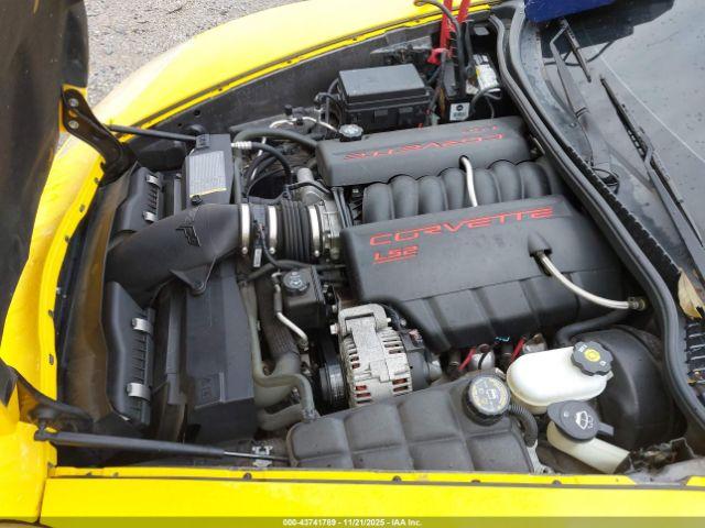 Chevrolet Corvette Image 2