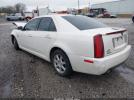 Cadillac STS V8 Image 3