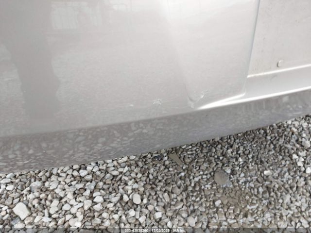 Chevrolet Impala Lt Image 10