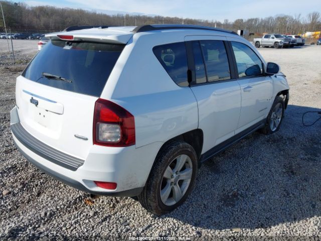 Jeep Compass Latitude Image 3