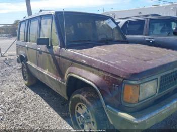  Salvage Isuzu Trooper