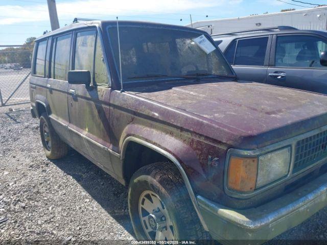  Salvage Isuzu Trooper