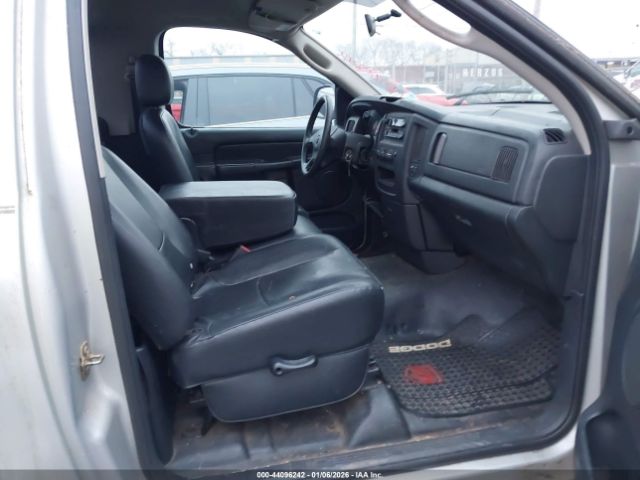 Dodge Ram 1500 St Image 7