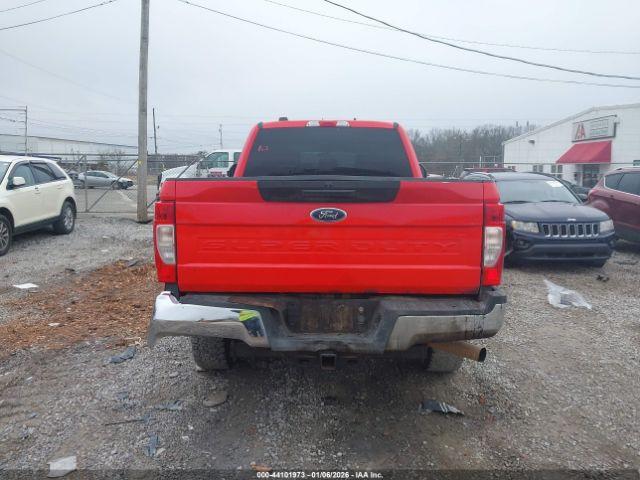 Ford F-250 Xl Image 13