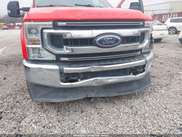 Ford F-250 Xl Image 2