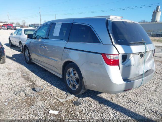 Honda Odyssey Image 2