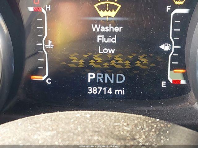 Jeep Gladiator Sport S 4x4 Image 18