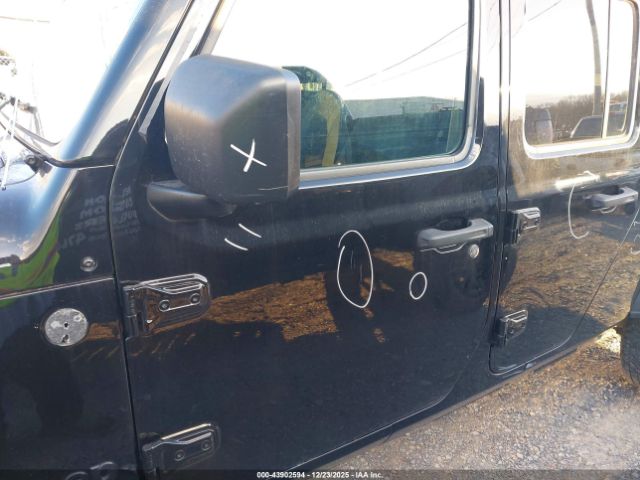 Jeep Gladiator Sport S 4x4 Image 13