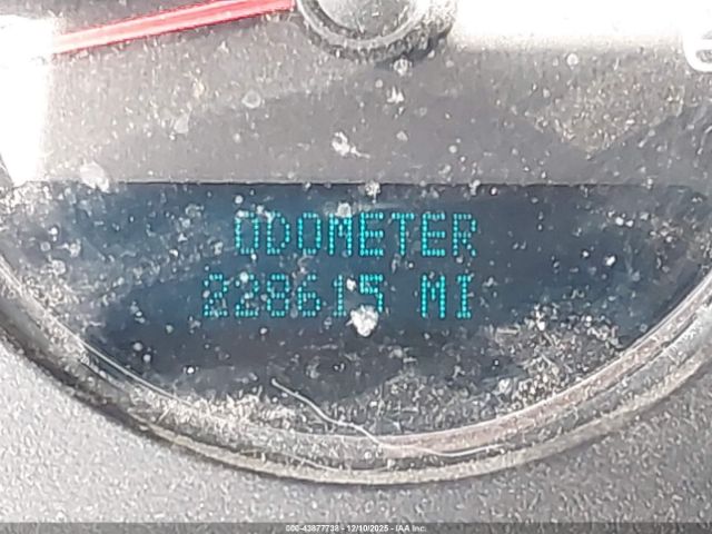 GMC Yukon Slt Image 8