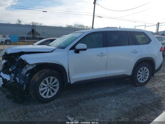 Toyota Grand Highlander Hybrid Xle Image 12