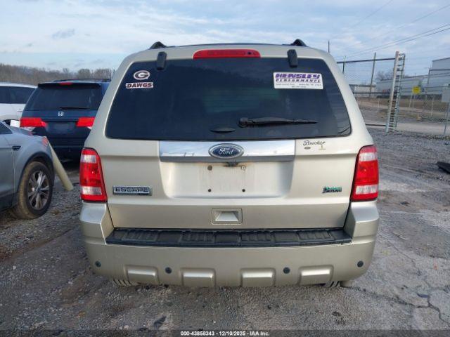 Ford Escape Limited Image 14