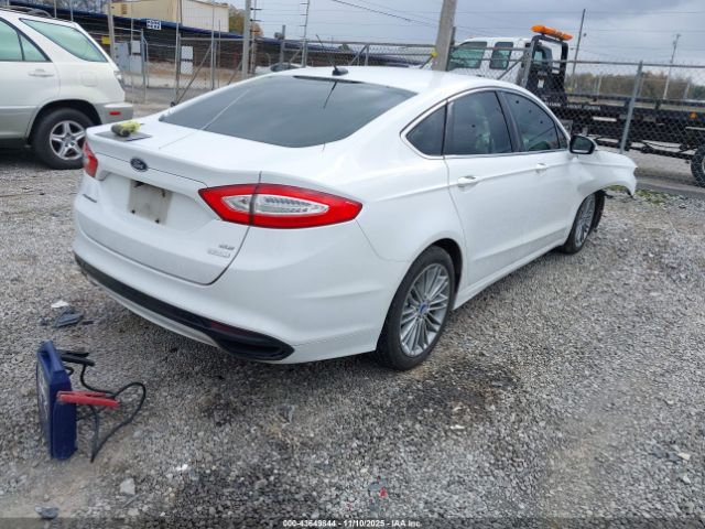 Ford Fusion Se Image 6