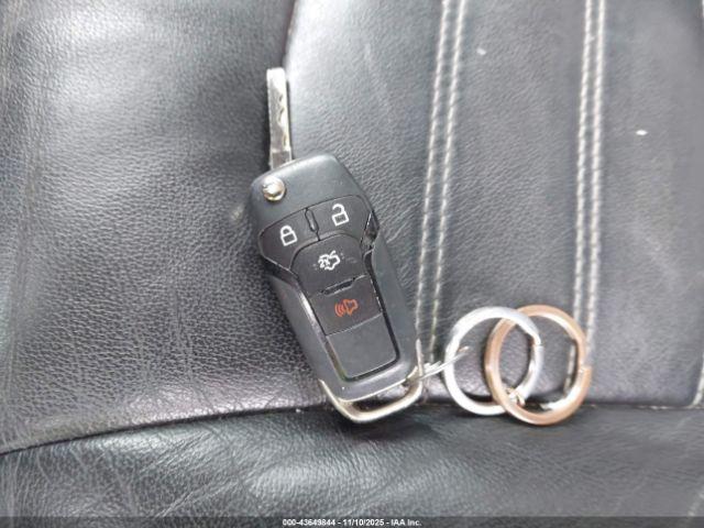 Ford Fusion Se Image 5