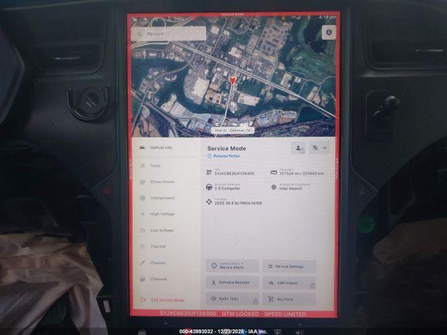 Tesla Model X Image 14