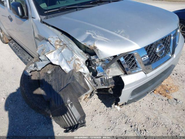 Nissan Frontier Image 4