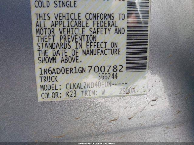 Nissan Frontier Image 8