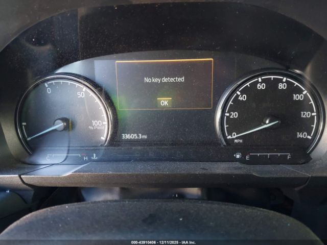 Ford Maverick Lariat Image 6