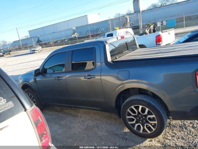 Ford Maverick Lariat Image 11